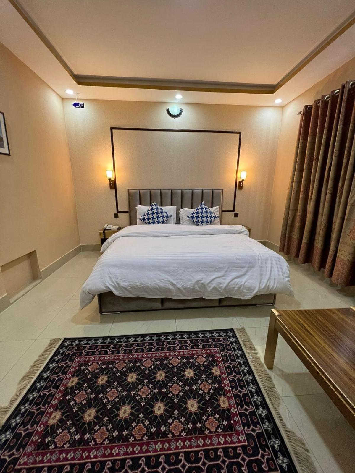 Royal Hotel Naran Kültér fotó